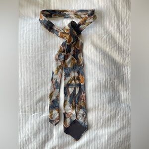 Rare vintage Ermenegildo Zegna 100% Silk Tie perfect condition.